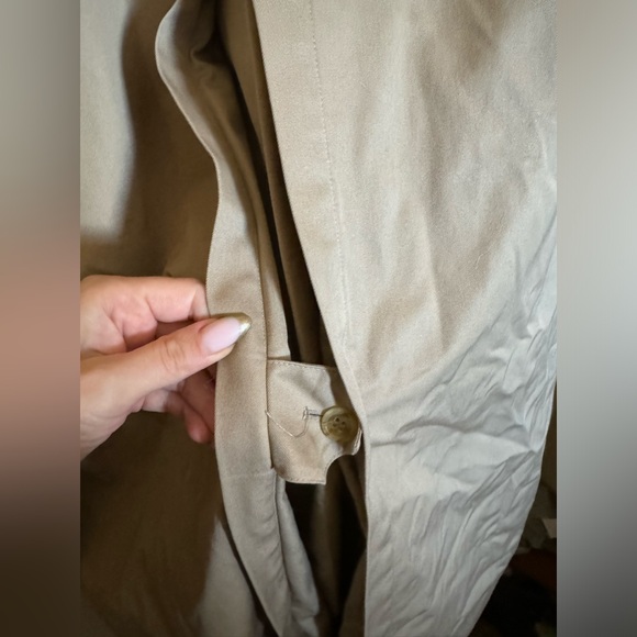 Vintage Burberrys Trench Coat Size L in Tan Lined Wool Tall Length Womens - Picture 14 of 16